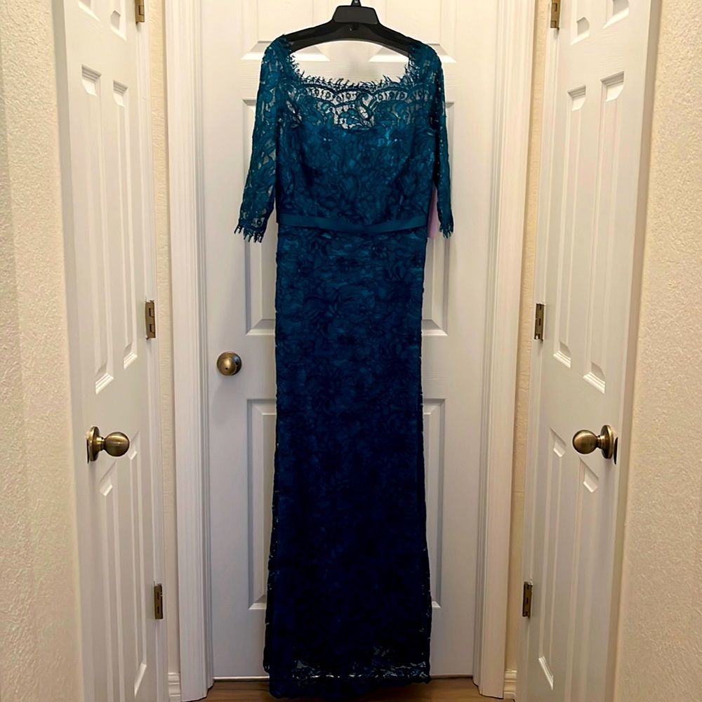 Lace Turquoise Gown*Size 10 NWT